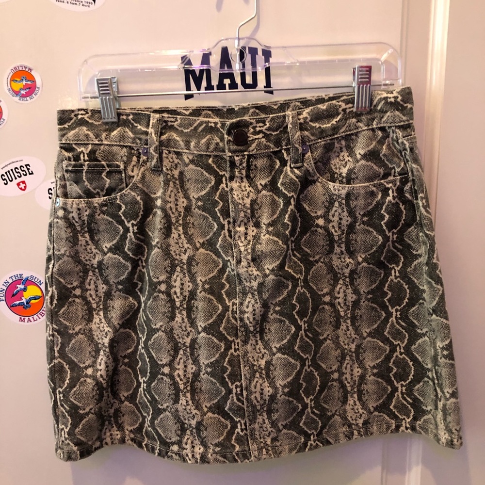 blank nyc skirt